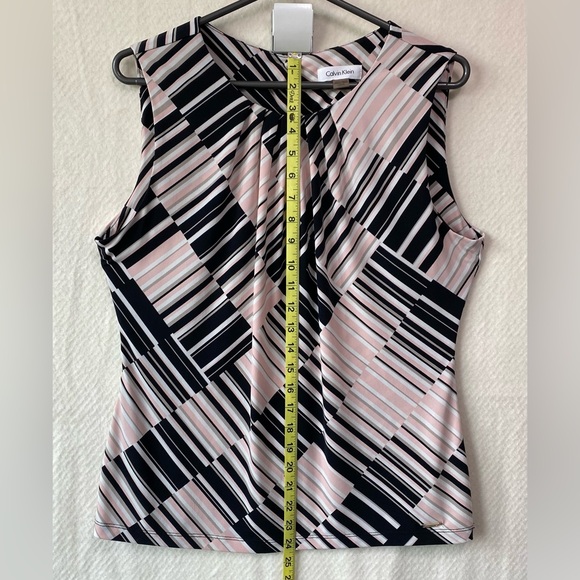 Calvin Klein Blouse - Crew Neckline - Sleeveless - Pleat Front - Picture 3 of 5